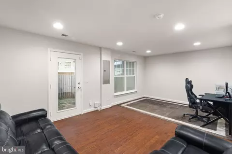 9035 Christopher Ln, Manassas Park, VA 20111 photo 36