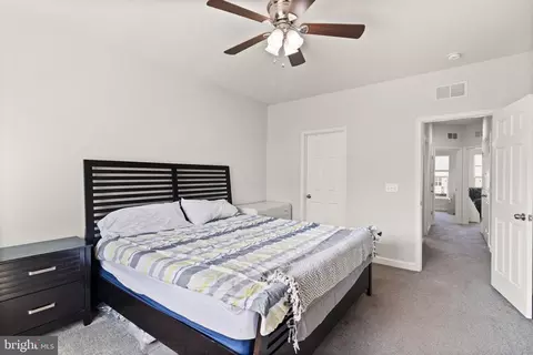 9035 Christopher Ln, Manassas Park, VA 20111 photo 19