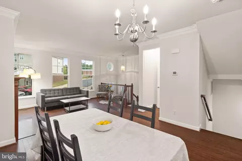 9035 Christopher Ln, Manassas Park, VA 20111 photo 9