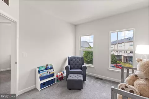 9035 Christopher Ln, Manassas Park, VA 20111 photo 29