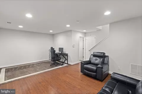 9035 Christopher Ln, Manassas Park, VA 20111 photo 35