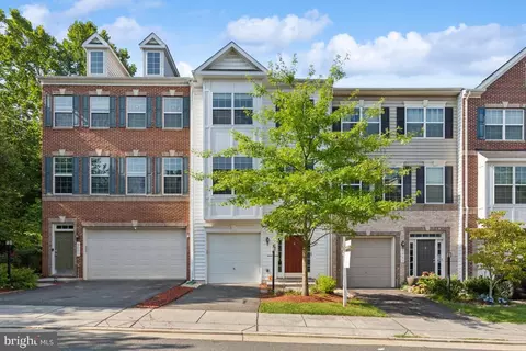 9026 Christina Pl, Manassas Park, VA 20111