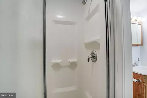 9285 Matthew Dr, Manassas Park, VA 20111 photo 37
