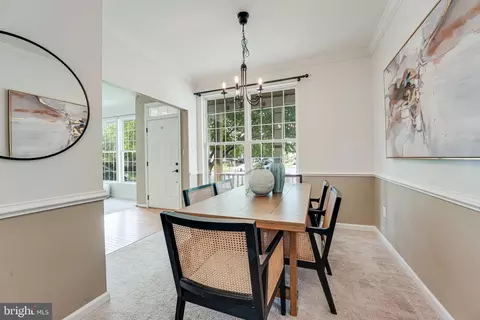 9285 Matthew Dr, Manassas Park, VA 20111 photo 12