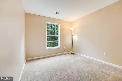 9285 Matthew Dr, Manassas Park, VA 20111 photo 29