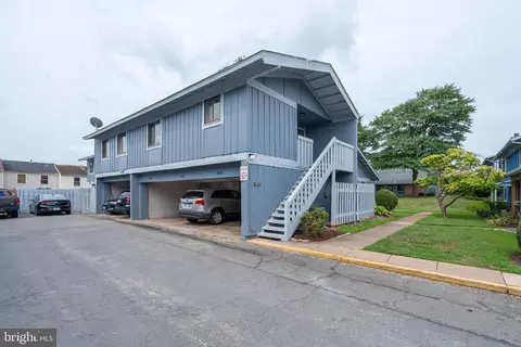 8682 Inyo Pl, Manassas Park, VA 20111