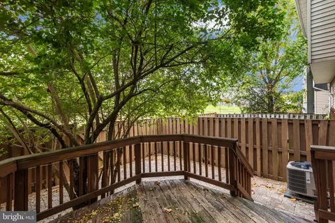 9263 Kristy Dr, Manassas Park, VA 20111 photo 24