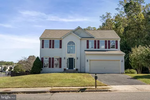 Exterior - 9218 William St, Manassas Park, VA 20111 photo 3 of 10
