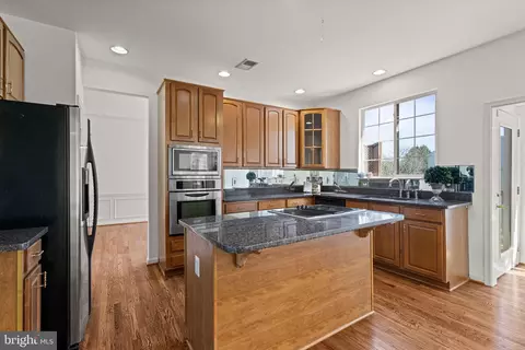 Kitchen - 9218 William St, Manassas Park, VA 20111 photo 1 of 5