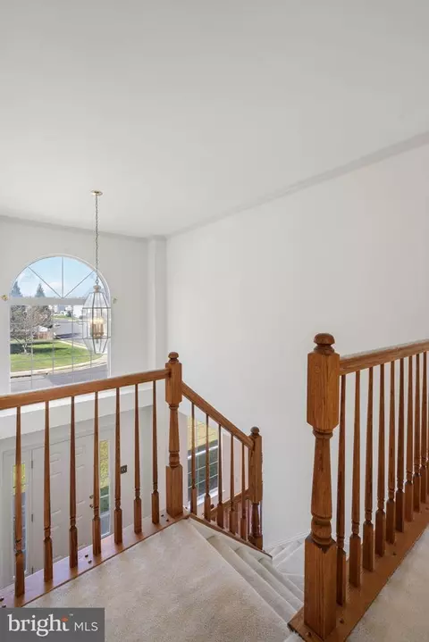 Entry Way - 9218 William St, Manassas Park, VA 20111 photo 4 of 4