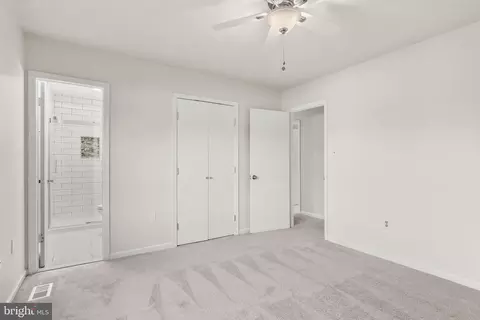8646 Cartwright Ct, Manassas Park, VA 20111 photo 19