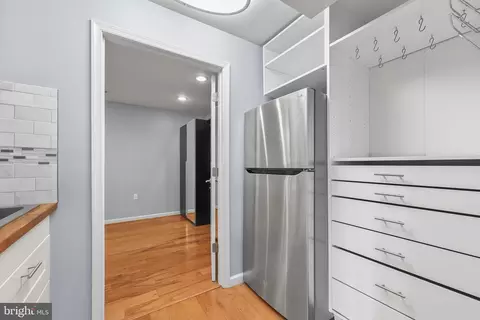 8646 Cartwright Ct, Manassas Park, VA 20111 photo 27