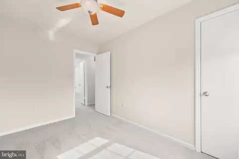 8646 Cartwright Ct, Manassas Park, VA 20111 photo 15