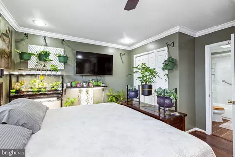 Bedroom - 8656 Sumter Ct, Manassas Park, VA 20111 photo 2 of 4