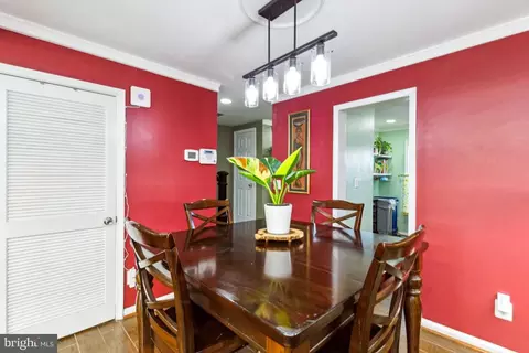 Dining - 8656 Sumter Ct, Manassas Park, VA 20111 photo 2 of 3