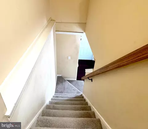 Entry Way - 9040 Saint Steven Ct, Manassas Park, VA 20111 photo 4 of 4