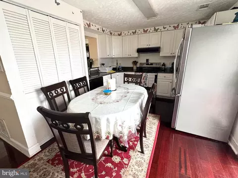 Dining - 9040 Saint Steven Ct, Manassas Park, VA 20111 photo 1 of 1