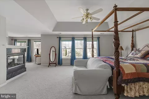 9306 Eagle Ct, Manassas Park, VA 20111 photo 26