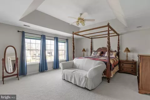 9306 Eagle Ct, Manassas Park, VA 20111 photo 23