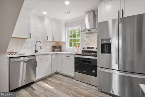 Kitchen - 108 Kent Dr, Manassas Park, VA 20111 photo 1 of 1