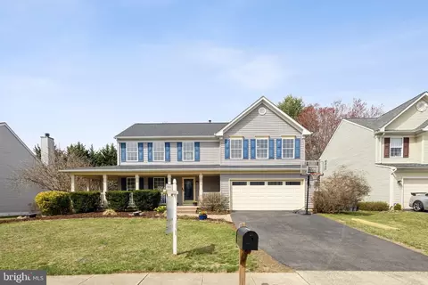 9303 Steve St, Manassas Park, VA 20111