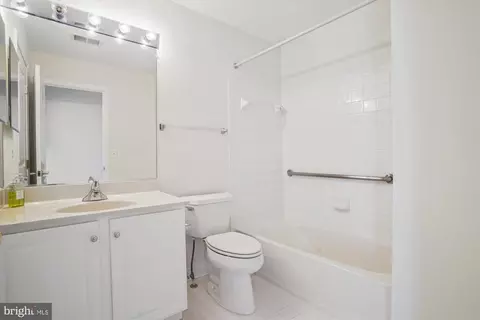 9407 Primrose Ln, Manassas Park, VA 20111 photo 34