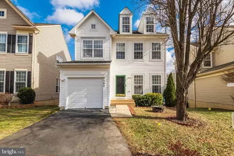9305 Cougar Ct, Manassas Park, VA 20111