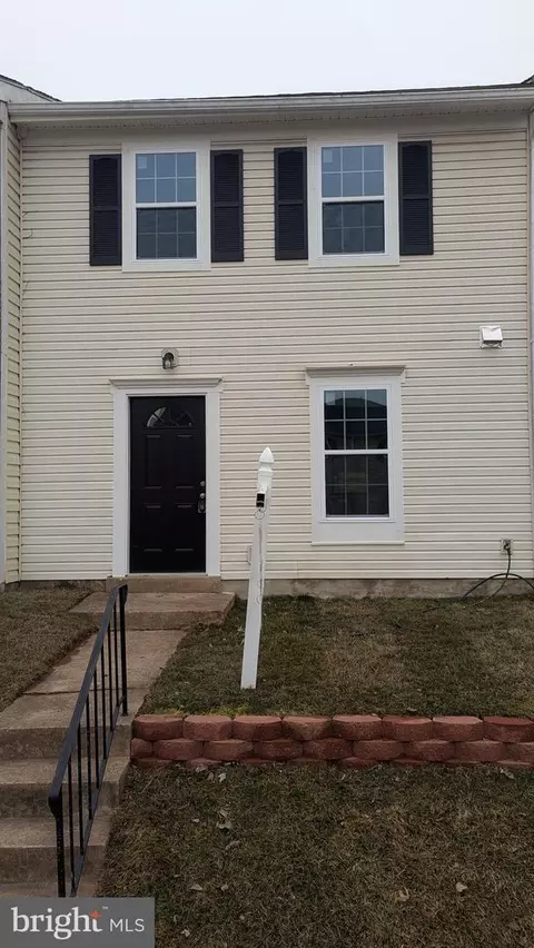8634 Sumter Ct, Manassas Park, VA 20111
