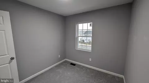 8634 Sumter Ct, Manassas Park, VA 20111 photo 29