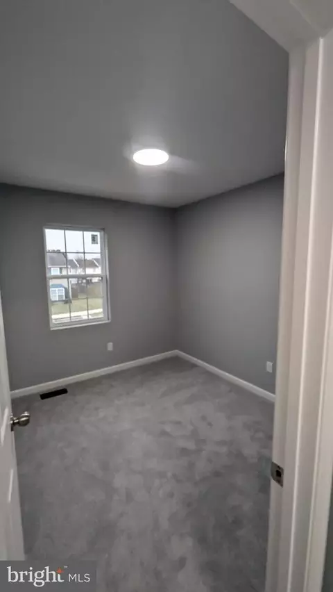 8634 Sumter Ct, Manassas Park, VA 20111 photo 32