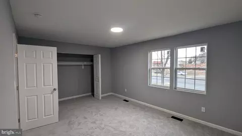 8634 Sumter Ct, Manassas Park, VA 20111 photo 39