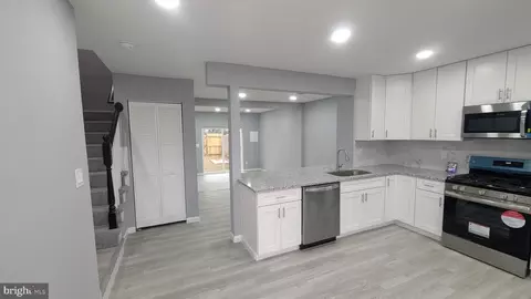 8634 Sumter Ct, Manassas Park, VA 20111 photo 10