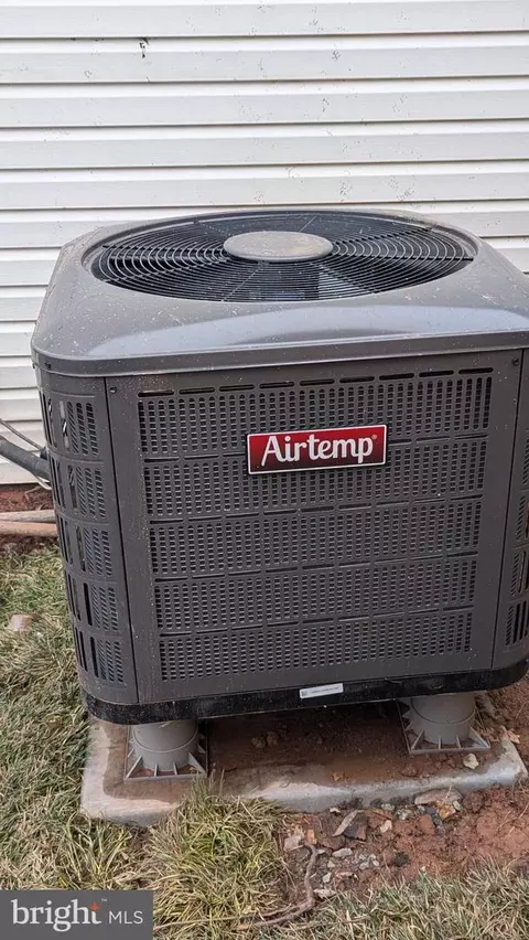 8634 Sumter Ct, Manassas Park, VA 20111 photo 43