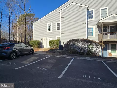 317 K Moseby Ct #48, Manassas Park, VA 20111