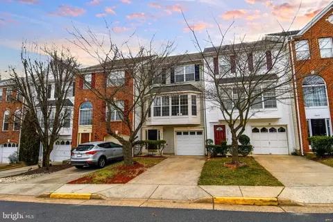 9415 Lanae Ln, Manassas Park, VA 20111