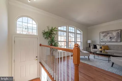 9783 Corbett Pl, Manassas Park, VA 20111 photo 3
