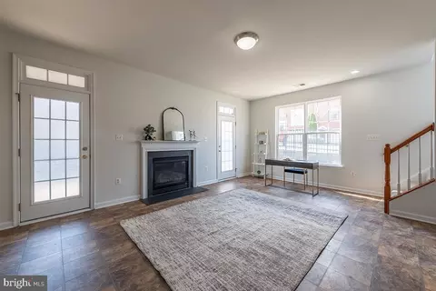 9783 Corbett Pl, Manassas Park, VA 20111 photo 27