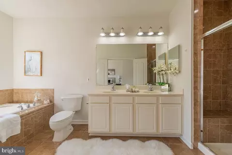9783 Corbett Pl, Manassas Park, VA 20111 photo 17