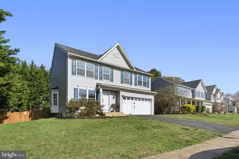 9301 Steve St, Manassas Park, VA 20111