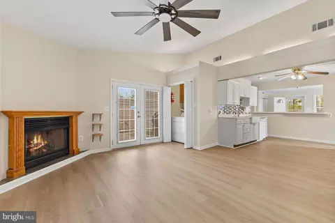 Living - 238 Cabbel Dr, Manassas Park, VA 20111 photo 8 of 8