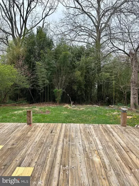 Exterior - 159 Kent Dr, Manassas Park, VA 20111 photo 5 of 7