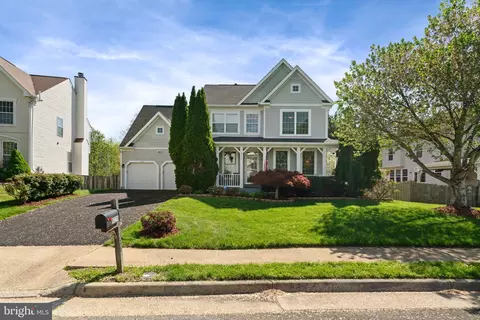 9276 Matthew Dr, Manassas Park, VA 20111
