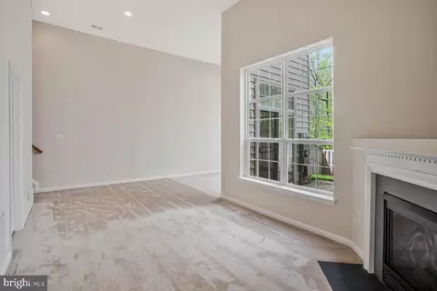 9786 Corbett Pl, Manassas Park, VA 20111 photo 29