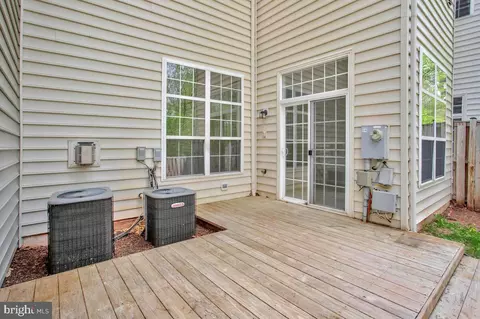 9786 Corbett Pl, Manassas Park, VA 20111 photo 34