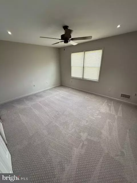 8317 Sunnyside Ct, Manassas Park, VA 20111 photo 17