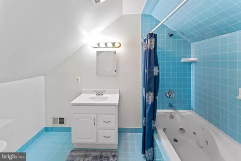 9319 Paul Dr, Manassas Park, VA 20111 photo 32