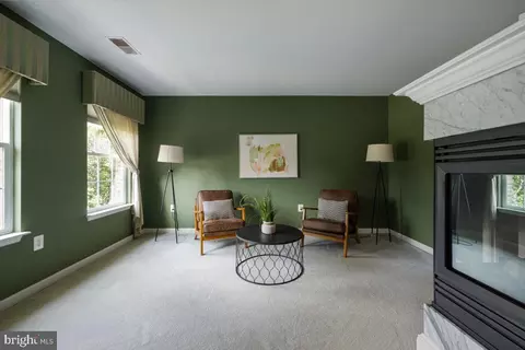 Living - 9308 Eagle Ct, Manassas Park, VA 20111 photo 5 of 6