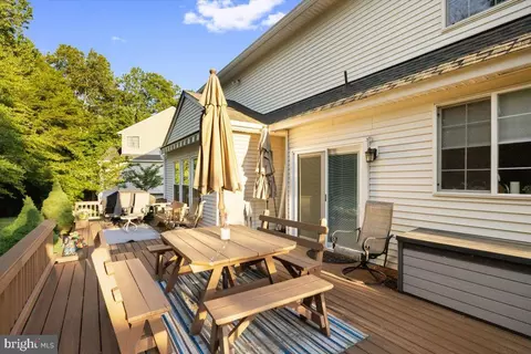 Exterior - 9308 Eagle Ct, Manassas Park, VA 20111 photo 7 of 17