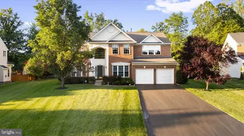 9308 Eagle Ct, Manassas Park, VA 20111