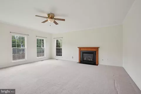 Living - 9322 Brandon St, Manassas Park, VA 20111 photo 7 of 16